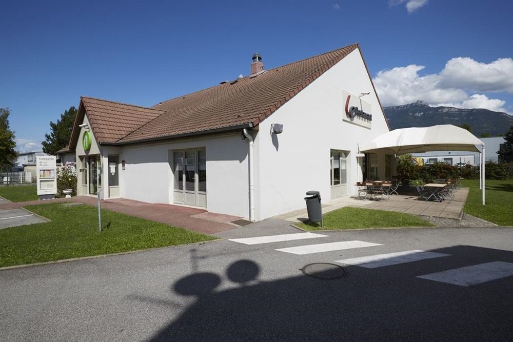 Campanile Chambery Hotel Exterior photo