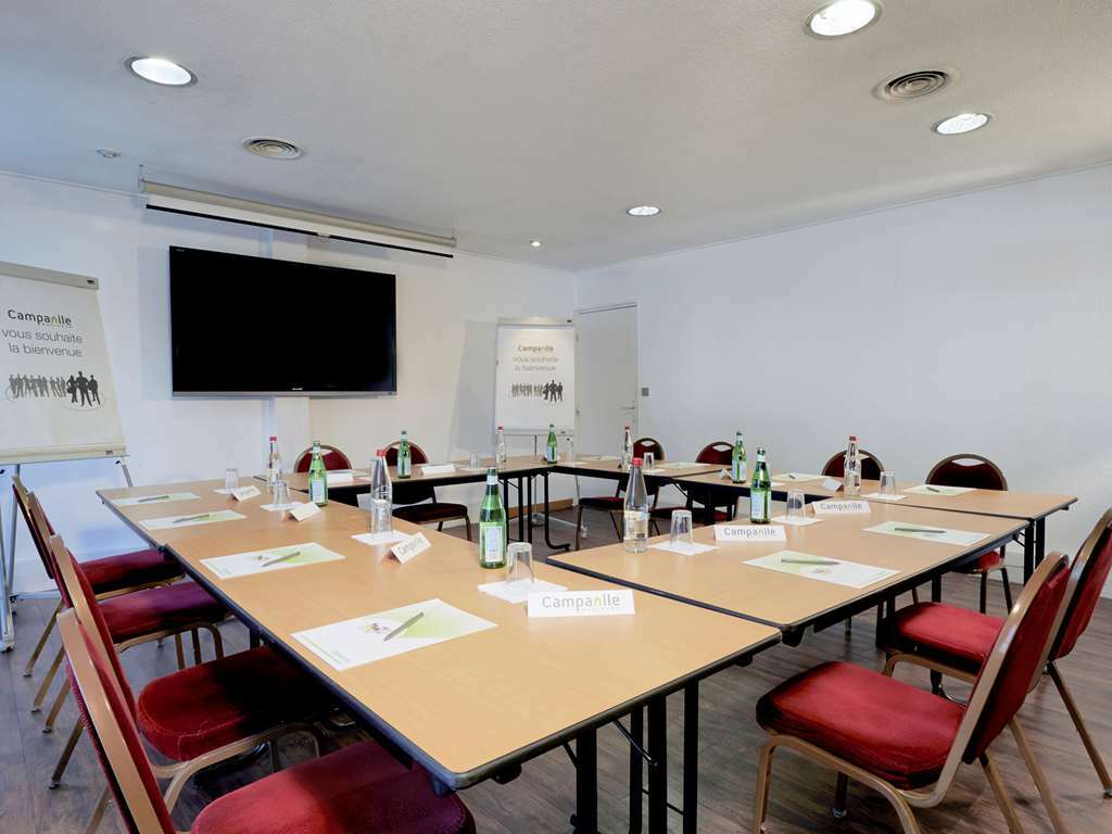Campanile Chambery Hotel Amenities photo